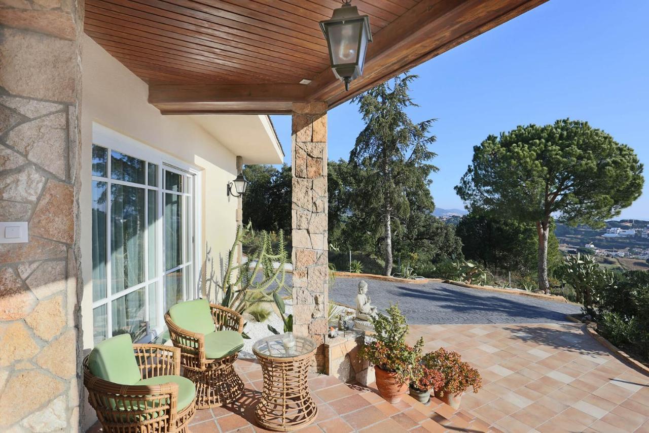 Homestay Villa Estrella - Costa Brava Calella Exterior foto