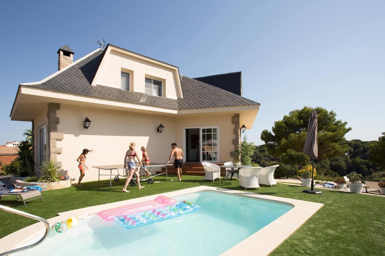 Homestay Villa Estrella - Costa Brava Calella Exterior foto